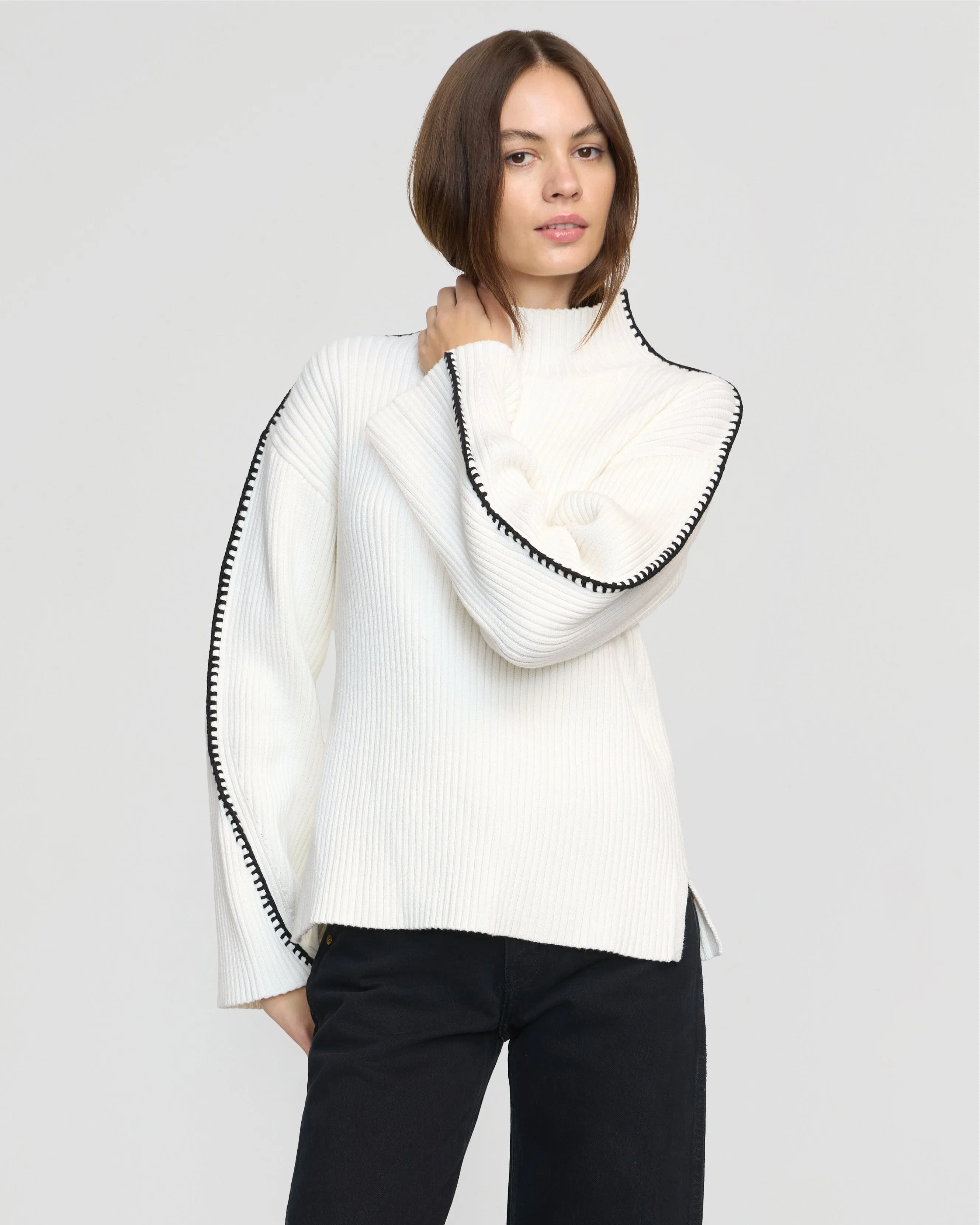 Aki Organic Cotton Contrast Stitch Sweater