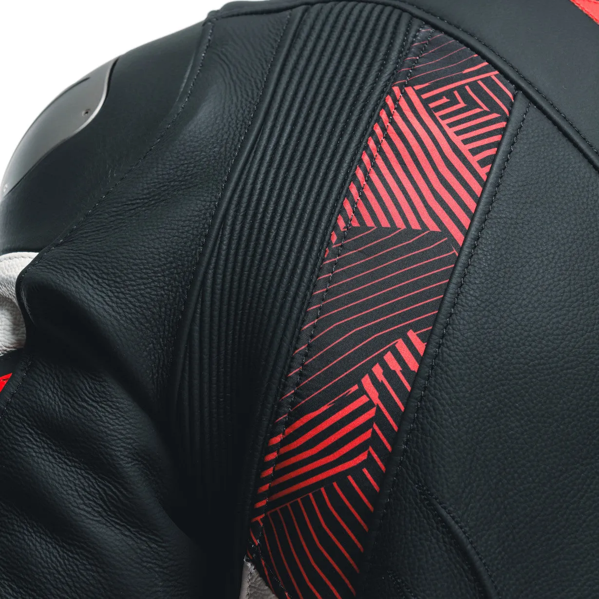 Avro 5 Jacket