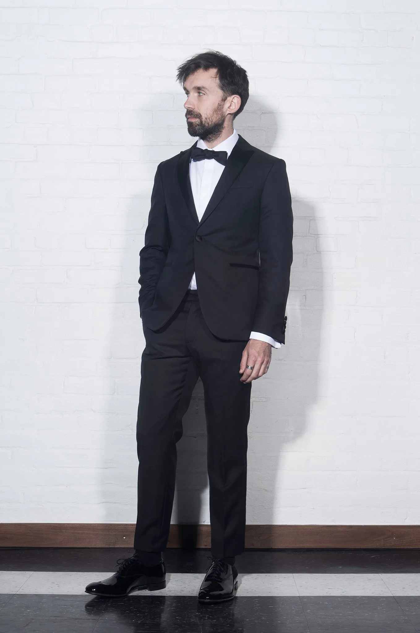BKT50 Peak Lapel Tuxedo Jacket in Super 110s - Black with Satin Lapel