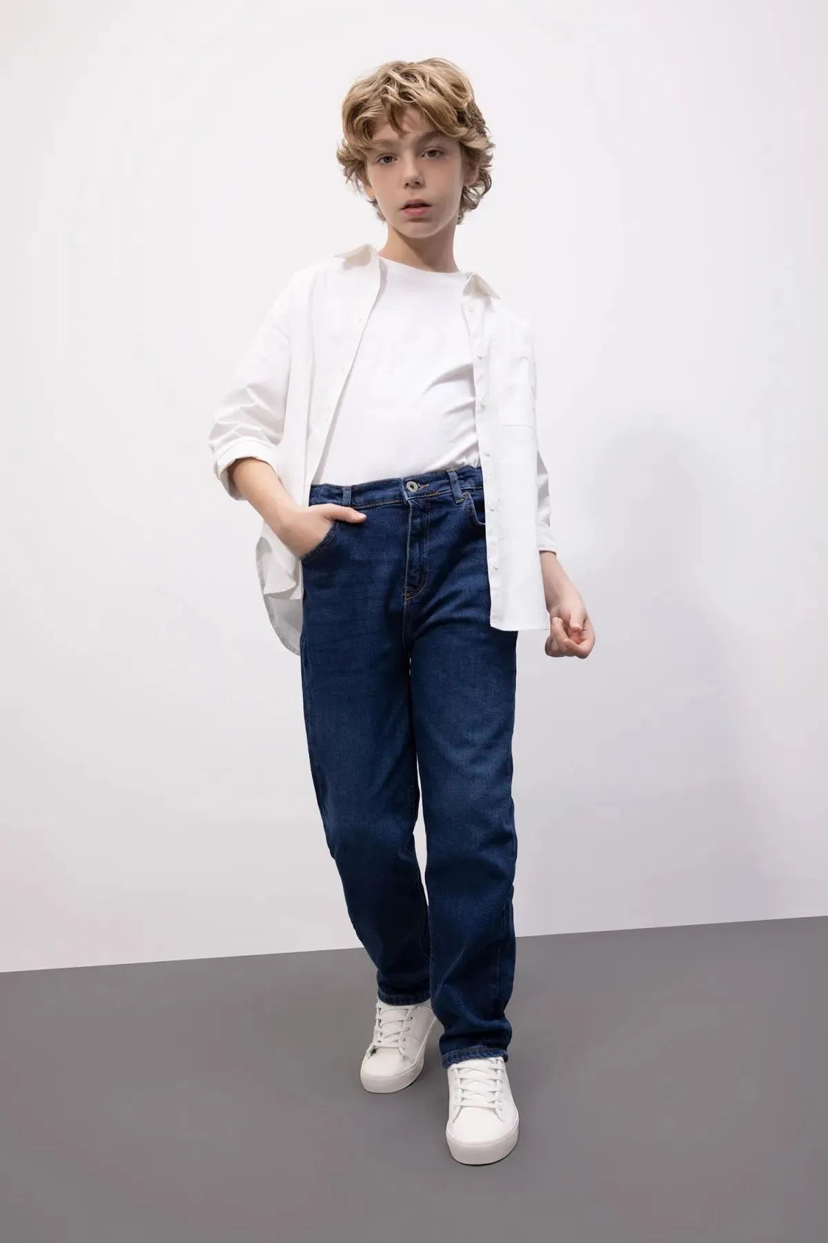 Boy's Straight Fit Straight Leg Jeans