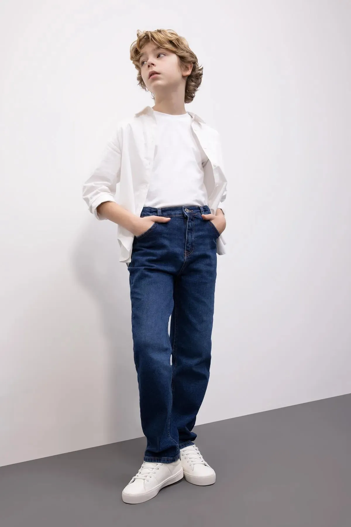 Boy's Straight Fit Straight Leg Jeans