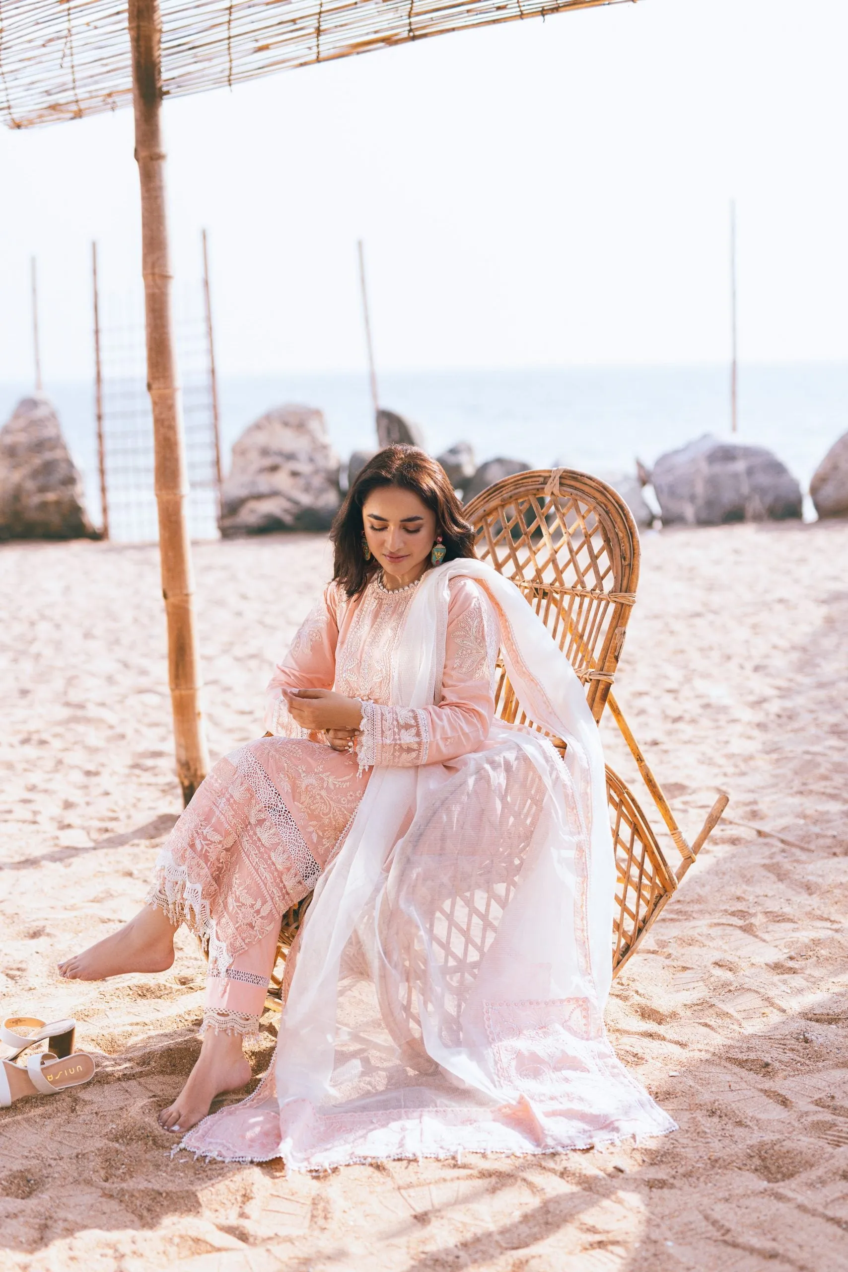 Classic Peach Pink Pakistani Salwar Kameez Dupatta Salwar Suit