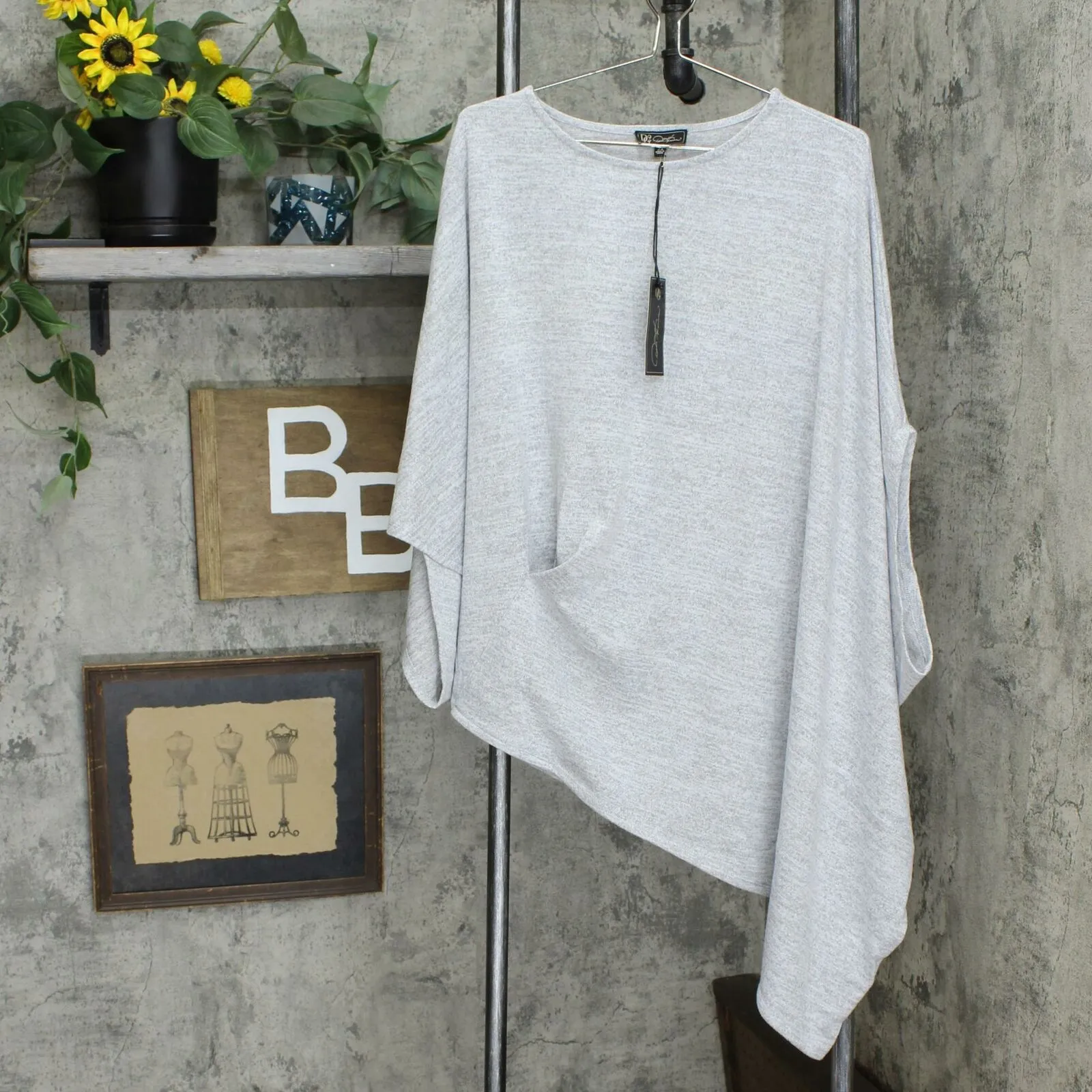 DG2 by Diane Gilman Plus Asymmetric Twist Front Knit Poncho Top