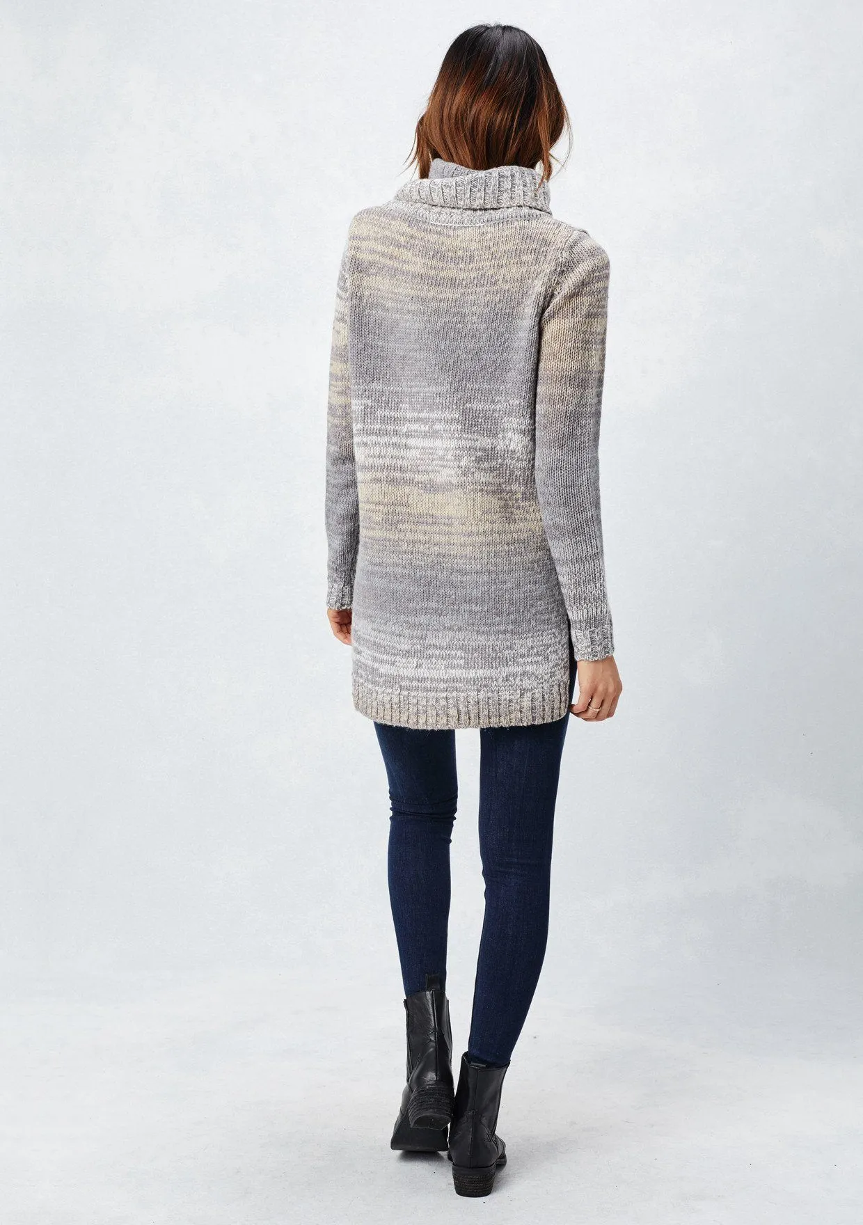 Jia Turtle Neck Sweater