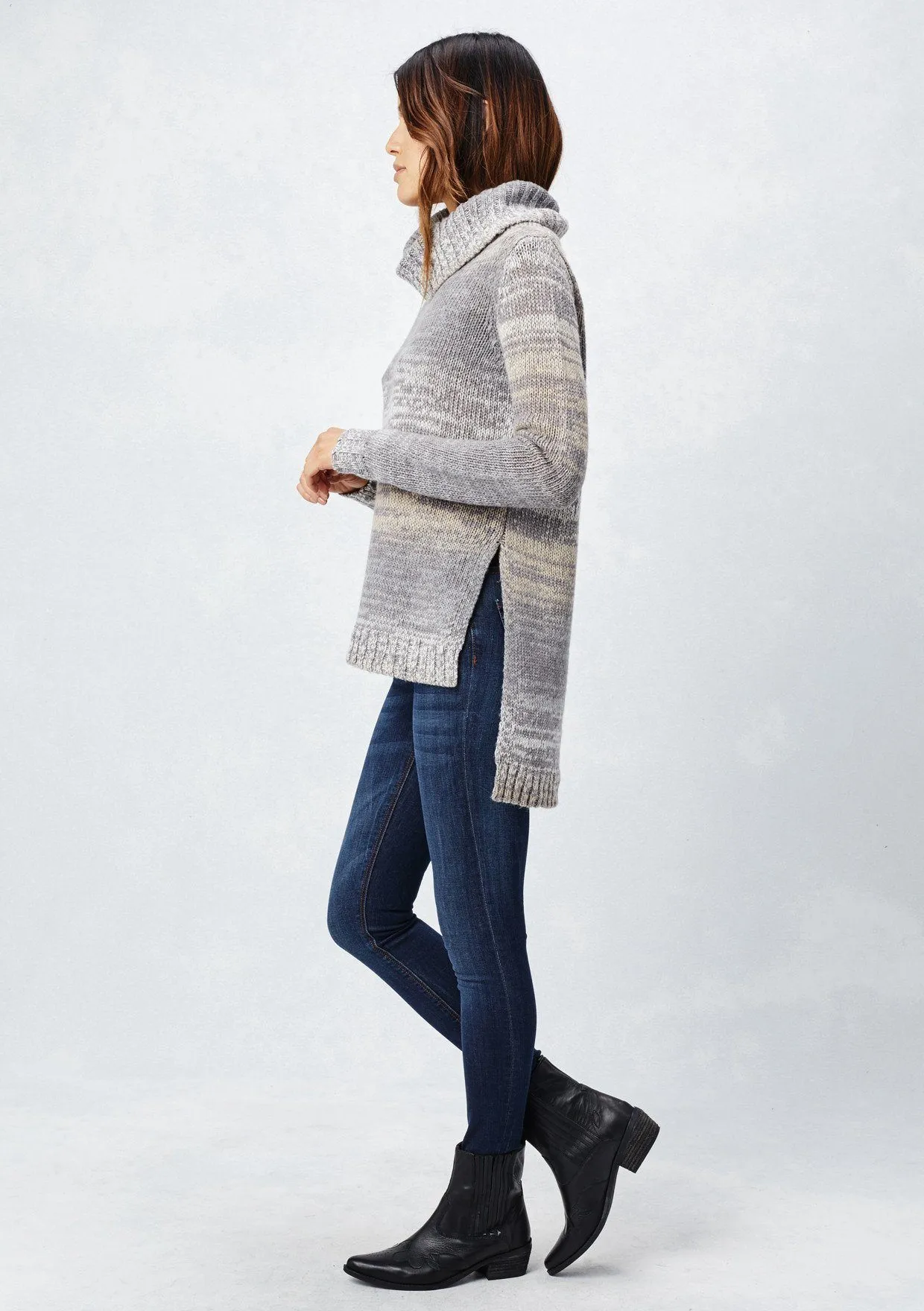 Jia Turtle Neck Sweater