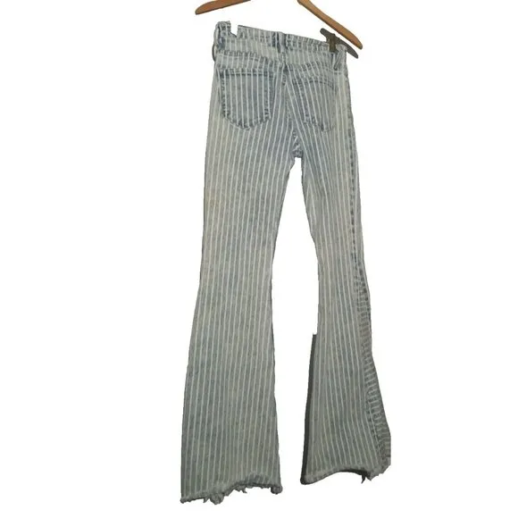 KanCan 26 Ultra High Rise Super Flare Jeans Raw Hem Striped 26 x 33