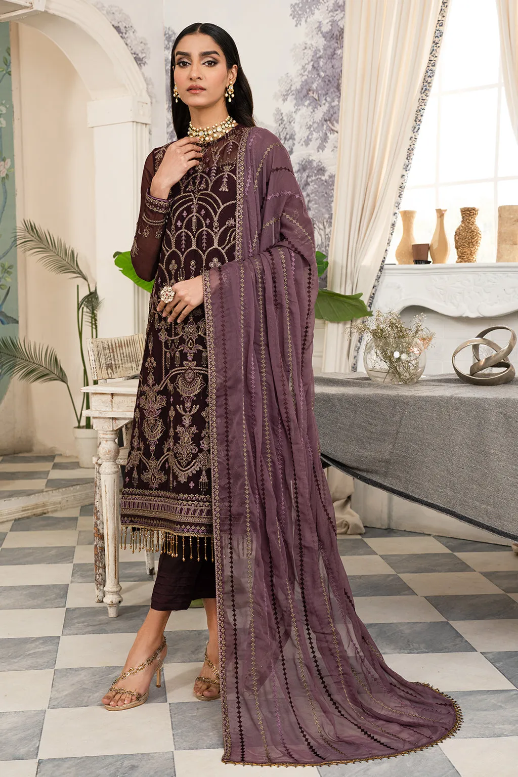 Luxury Brown Shade Embroidered Pakistani Salwar Kameez Dupatta Suit