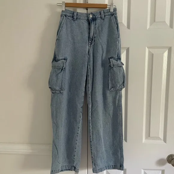 Madewell Low-Slung Straight Cargo Baggy Jeans in Coleman Wash Wide Leg