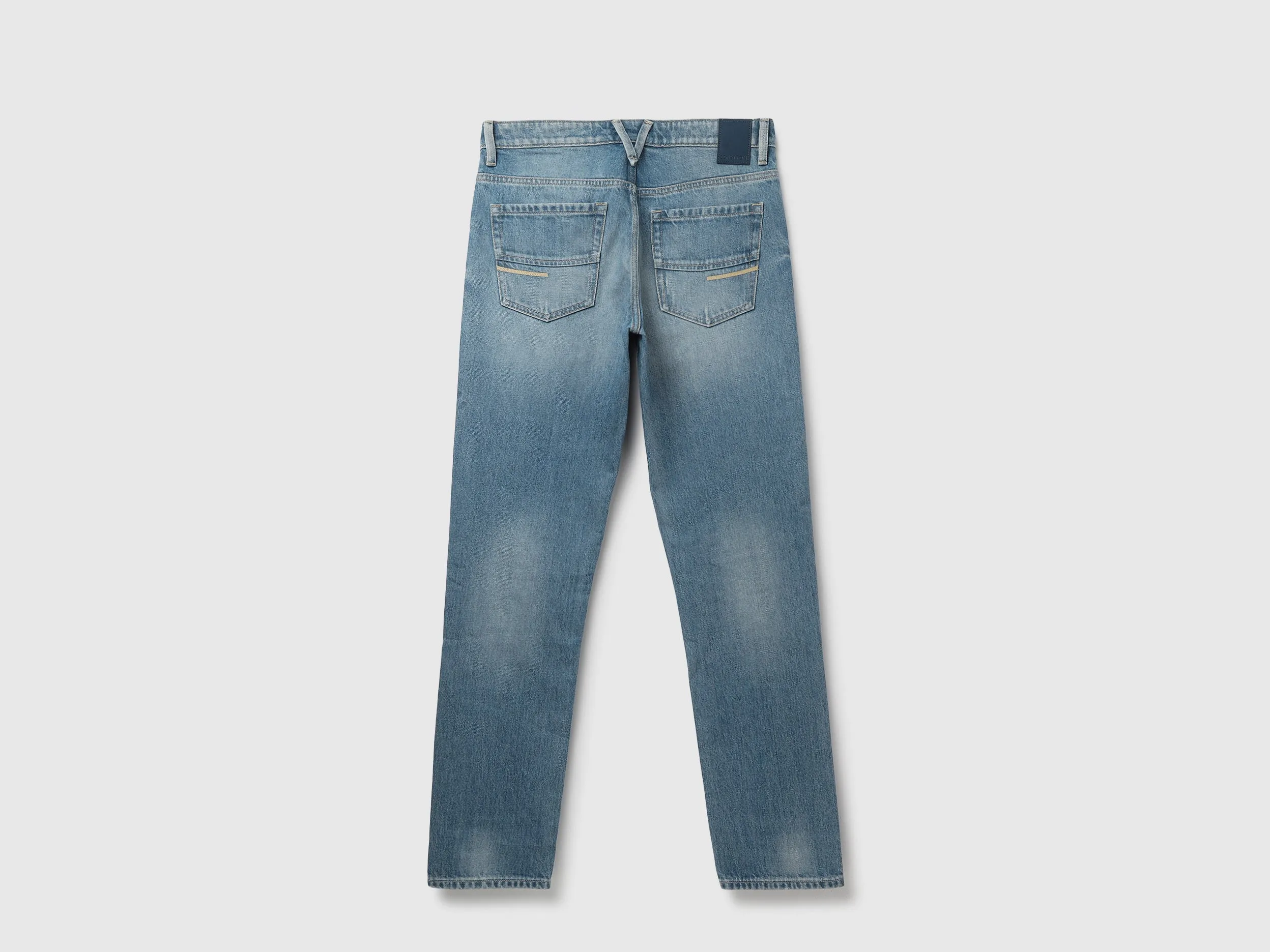 Men's Solid Slim Straight Jeans