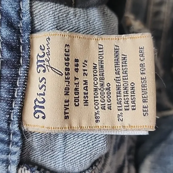 Miss Me Easy Cropped Jeans