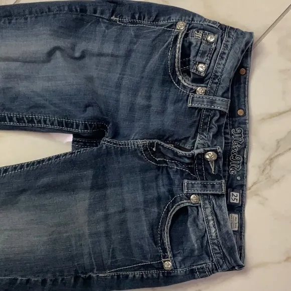 MISS ME mid-rise easy straight designed in USA blue jeans decorative pocket 25