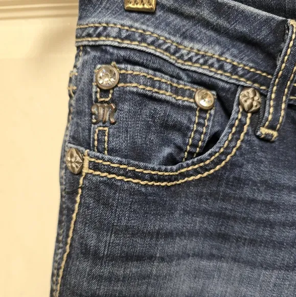 Miss Me Women’s Mid-Rise Easy Skinny Ankle Embellished Jeans Sz 26