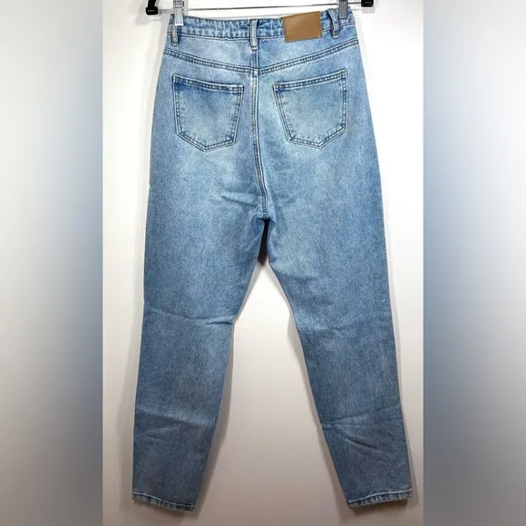 Missguided Jeans Women’s Size 2R Riot Highwaisted Busted Knee Mom Jean
