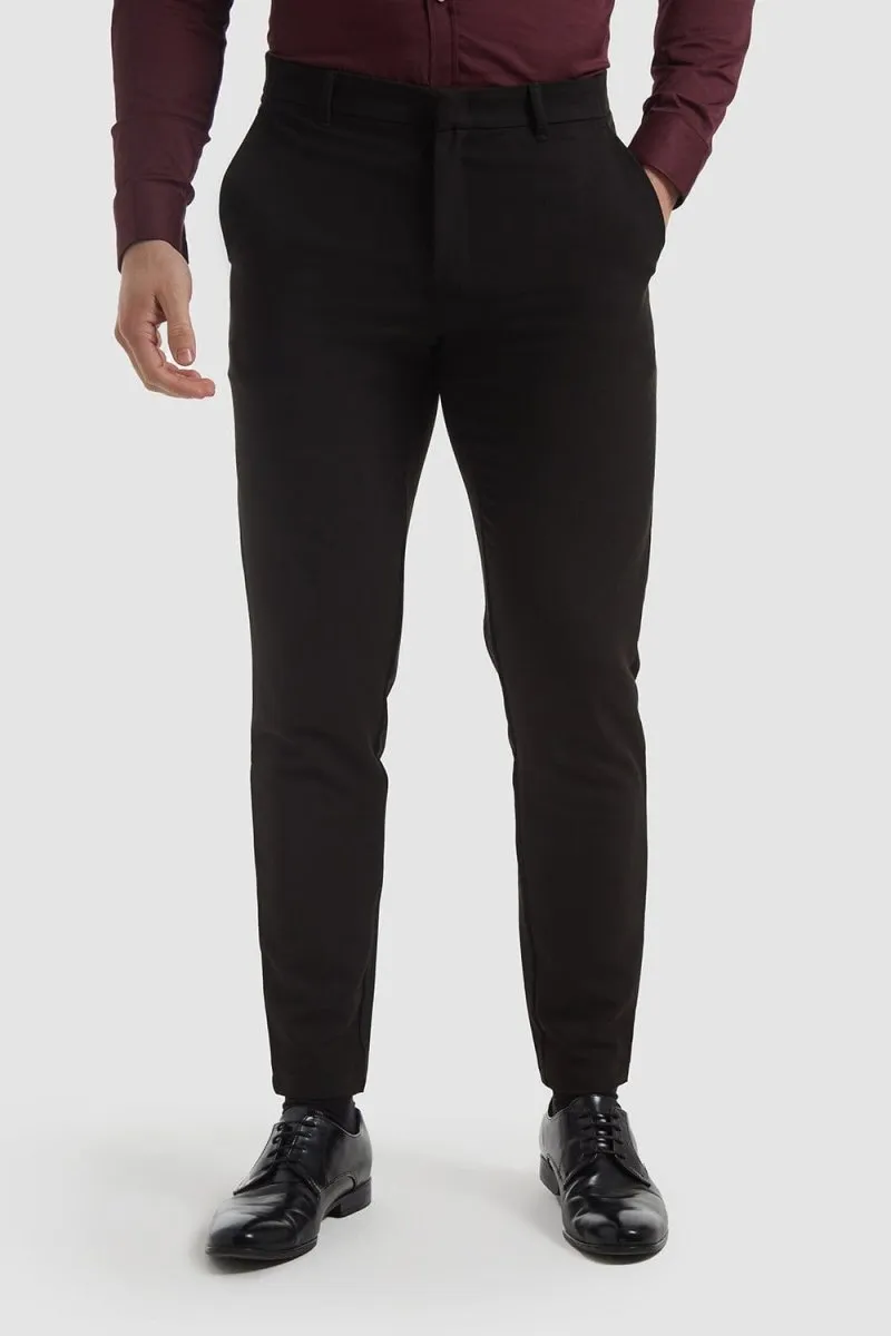 Muscle Fit Essential Trousers 2.0 in Black