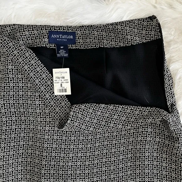NEW Ann Taylor Silk Classic Tailored Two Tone Contrast A-Line Work Knee Skirt 8P