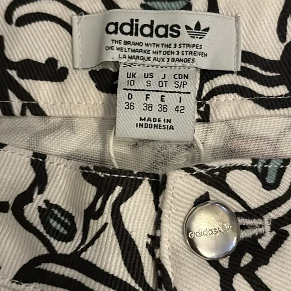 NWT Fiorucci x Adidas Originals Highlight Short in Multicolor