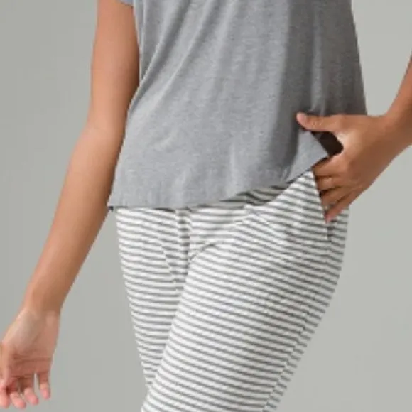 NWT Soma COOL NIGHTS Banded Bottom/Short Sleeve Pajama Set