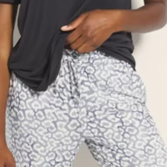 NWT Soma COOL NIGHTS Banded Bottom/Short Sleeve Pajama Set