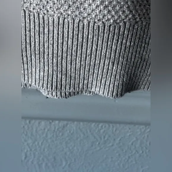 Rails | 95% cotton | grey | textured | crewneck | sweater | xl