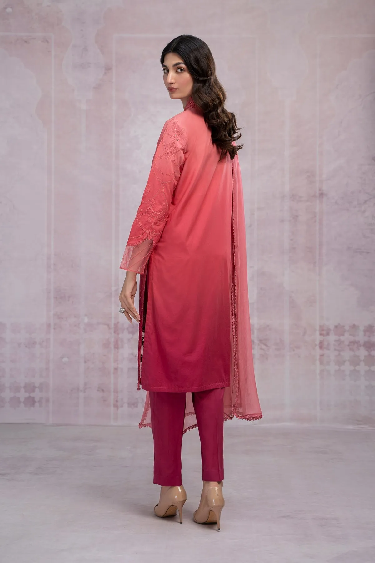 Reddish Pink Embroidered Pakistani Salwar Kameez Dupatta Salwar Suit