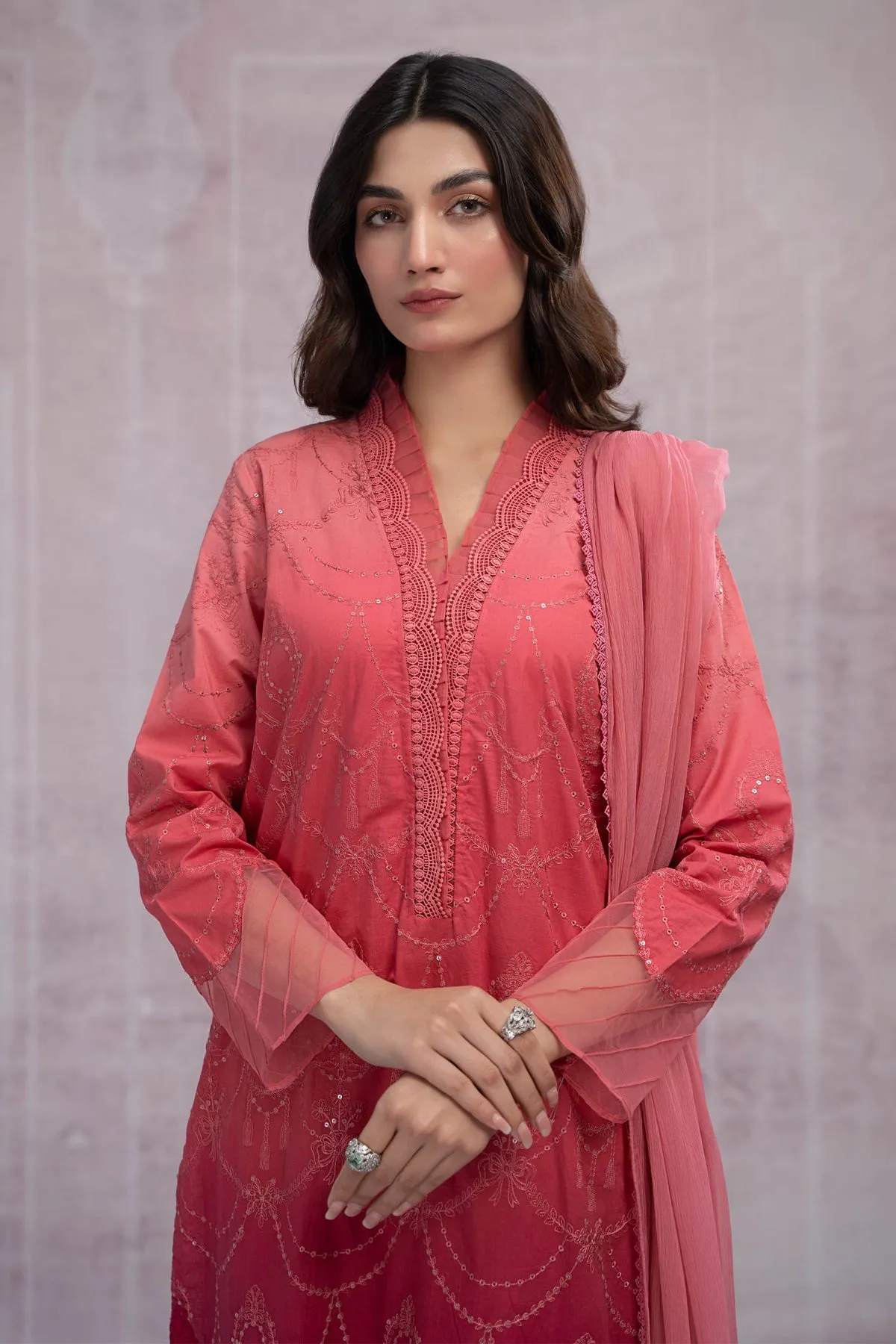 Reddish Pink Embroidered Pakistani Salwar Kameez Dupatta Salwar Suit