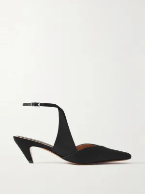 Spur satin pumps
