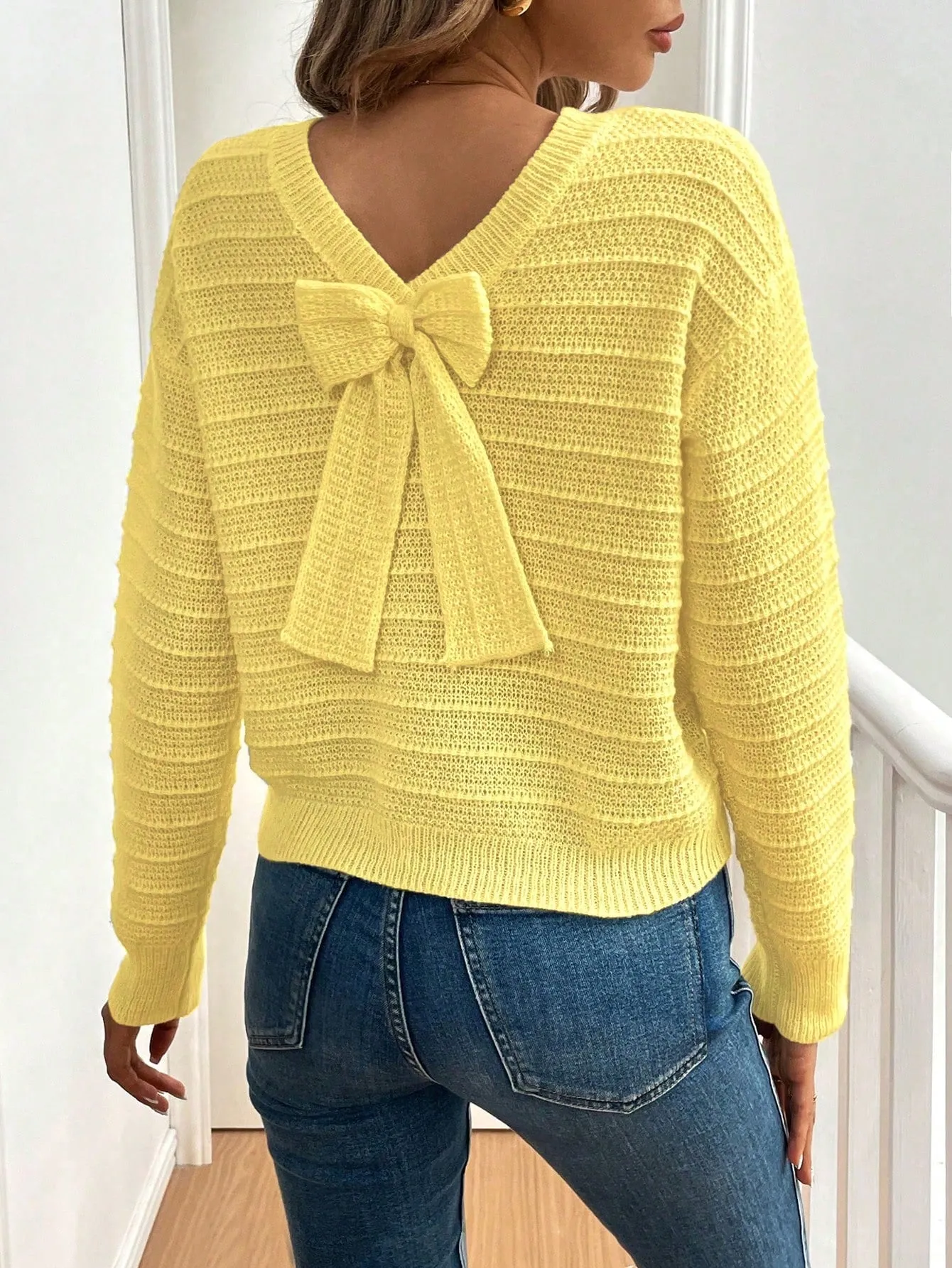 Suéter Casual con Moño de Cherry Vibes en