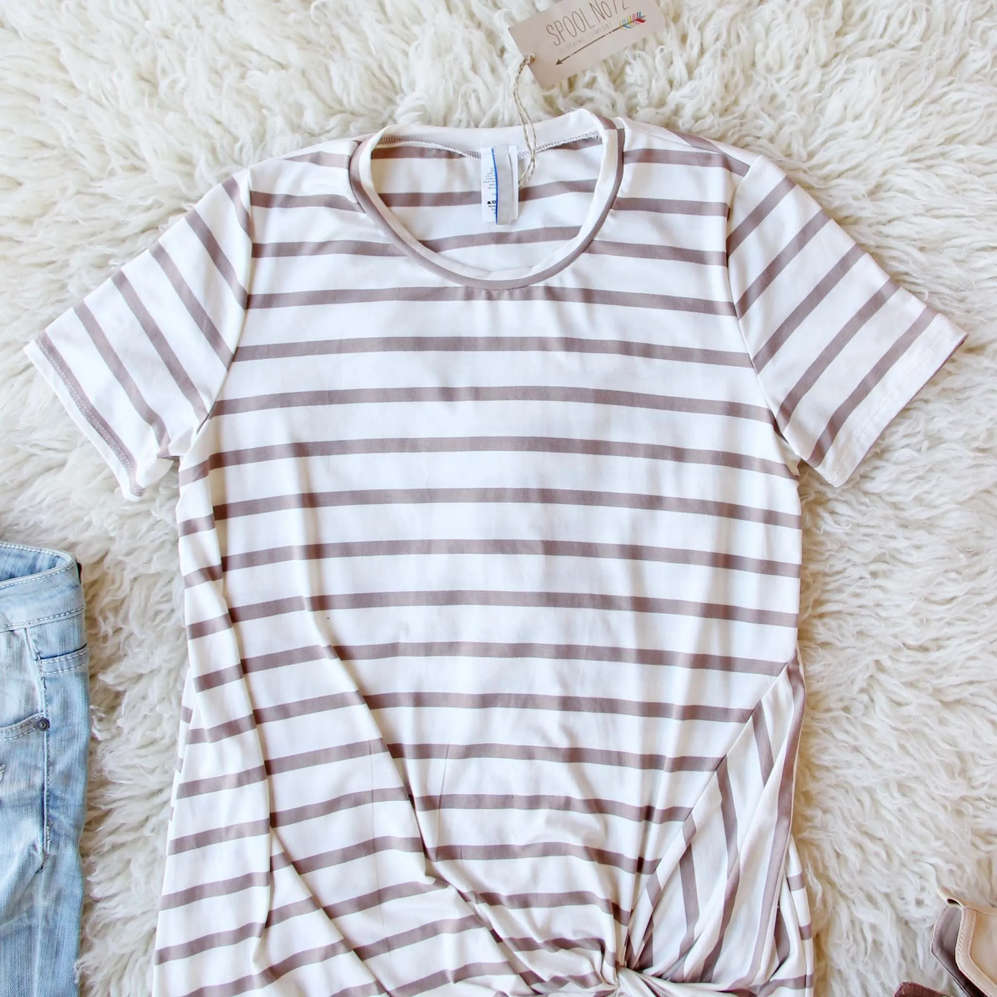 The Knot Tee in Taupe