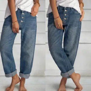 Women's Straight Leg Loose Fitting Denim Jeans